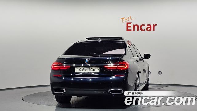 BMW 7-Series 740Li xDrive M Sport Package — пробег 49 789 км — фото 4 из 5