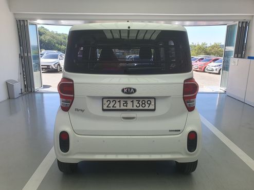 Kia RAY Van DLX — пробег 131 000 км — фото 4 из 5