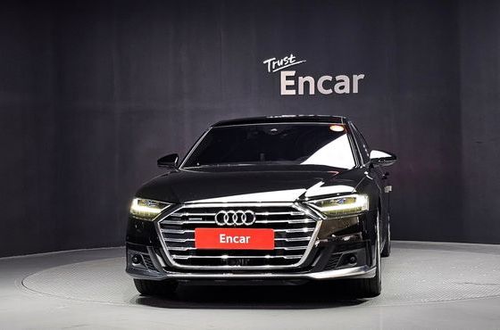 Audi A8 55 TFSI Quattro LWB — пробег 74 754 км — фото 3 из 5