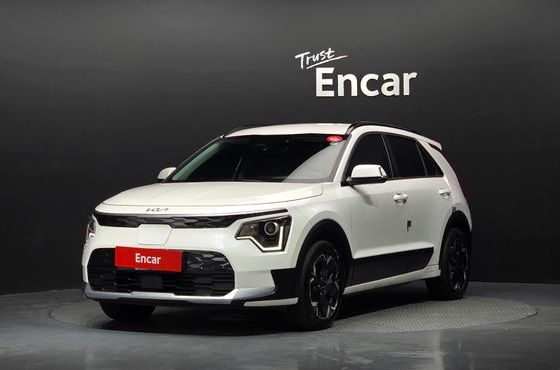 Kia Niro Air — пробег 150 730 км — фото 1 из 5