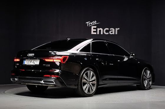 Audi A6 45 TFSI Quattro Premium — пробег 18 945 км — фото 2 из 5