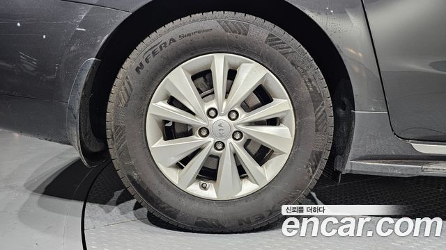 Kia Carnival 11-seater Luxury — пробег 121 008 км — фото 5 из 5