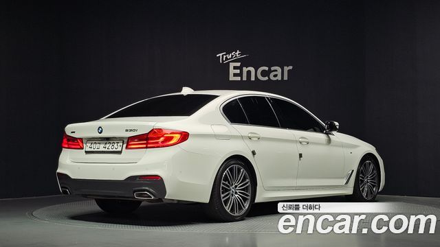 BMW 5-Series 530i xDrive M Sport Package Plus — пробег 84 434 км — фото 2 из 5