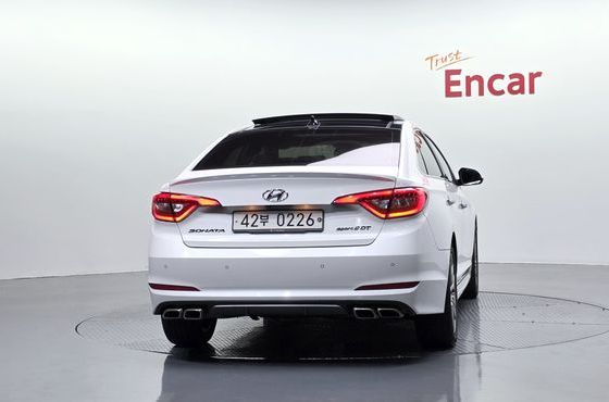 Hyundai Sonata 2.0 Turbo Exclusive — пробег 75 871 км — фото 4 из 5