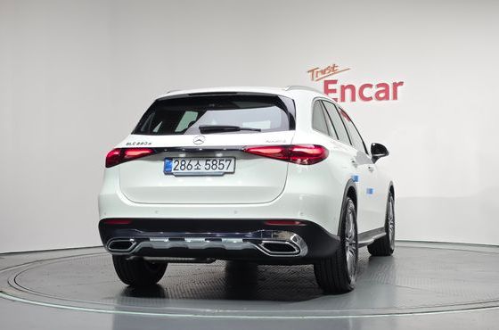 Mercedes-Benz GLC-Class GLC220 d 4MATIC — пробег 1 471 км — фото 4 из 5
