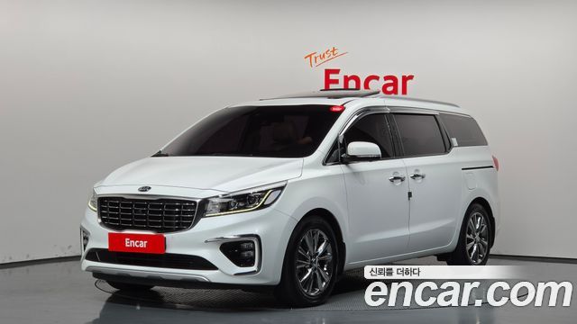 Kia Carnival 9-Seater Noblesse Special — пробег 205 557 км — фото 1 из 5