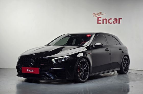 Mercedes-Benz A-Class AMG A45 4MAITC+ Hatchback — пробег 33 615 км — фото 1 из 5