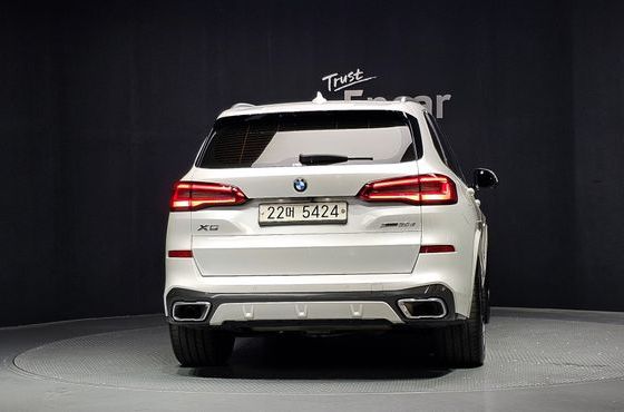 BMW X5 xDrive 30d M Sport — пробег 106 030 км — фото 4 из 5