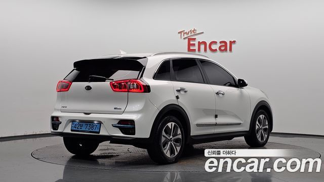 Kia Niro из Кореи Encar