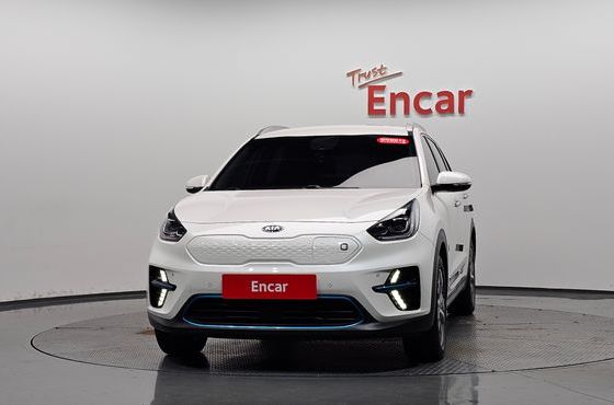 Kia Niro Noblesse — пробег 90 682 км — фото 3 из 5