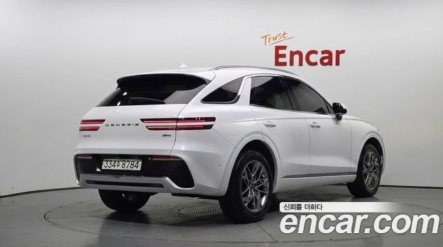 Genesis GV70 из Кореи Encar