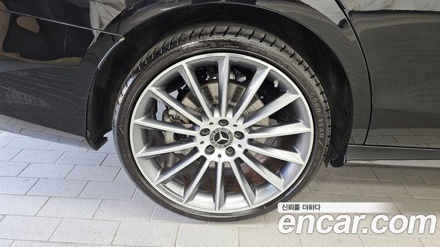 Mercedes-Benz E-Class E350 4MATIC AMG Line — пробег 37 216 км — фото 5 из 5