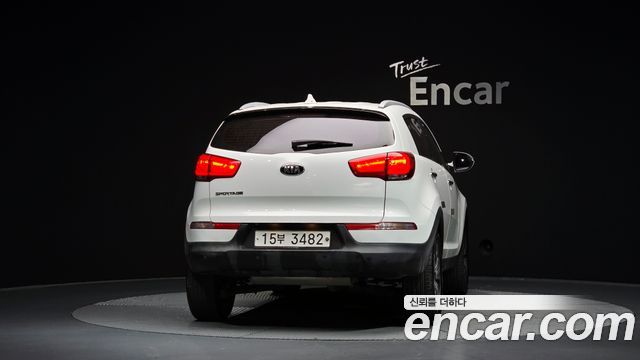 Kia Sportage Diesel 2WD Prestige — пробег 176 217 км — фото 4 из 5