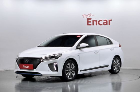 Hyundai Ioniq Q — пробег 146 899 км — фото 1 из 5