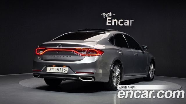 Hyundai Grandeur из Кореи Encar