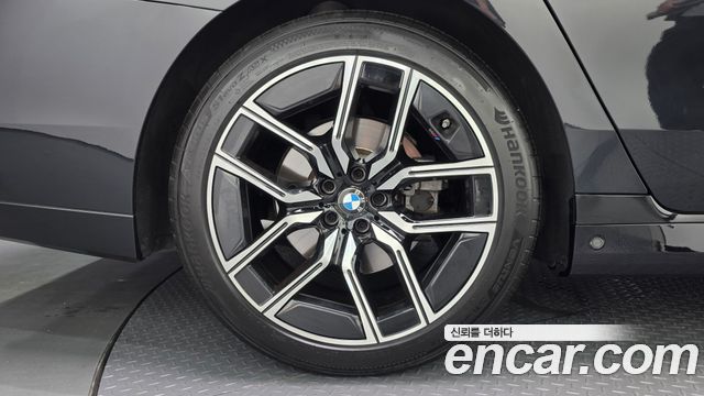 BMW 7-Series из Кореи Encar