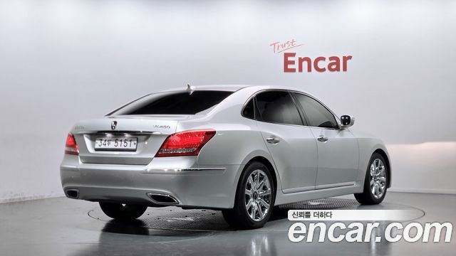 Hyundai Equus из Кореи Encar