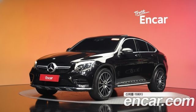 Mercedes-Benz GLC-Class GLC300 4MATIC AMG Line Coupe — пробег 96 771 км — фото 1 из 5