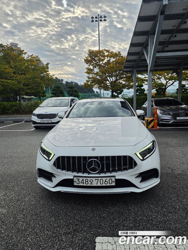 Mercedes-Benz CLS-Class CLS400d 4MATIC AMG Line — пробег 110 723 км — фото 1 из 5