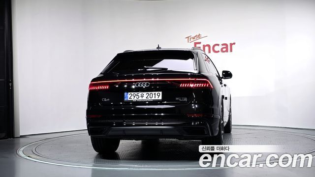 Audi Q8 50 TDI Quattro Premium — пробег 29 806 км — фото 4 из 5