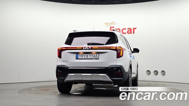 Kia Seltos из Кореи Encar