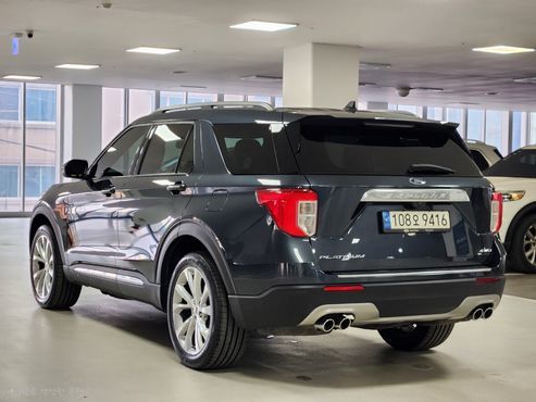 Ford Explorer 3.0 Platinum 4WD — пробег 114 367 км — фото 2 из 5