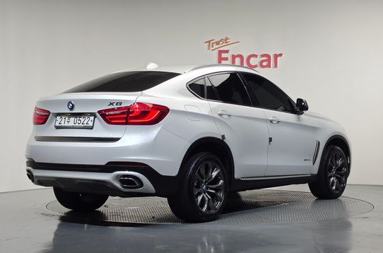 BMW X6 xDrive 40d — пробег 226 069 км — фото 2 из 5