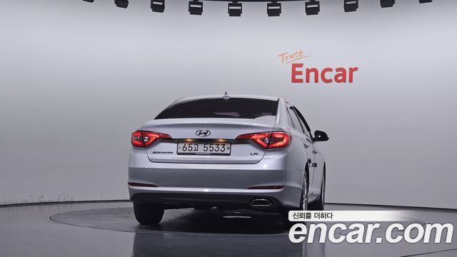 Hyundai Sonata LPI Smart(Handicapped) — пробег 112 983 км — фото 4 из 5