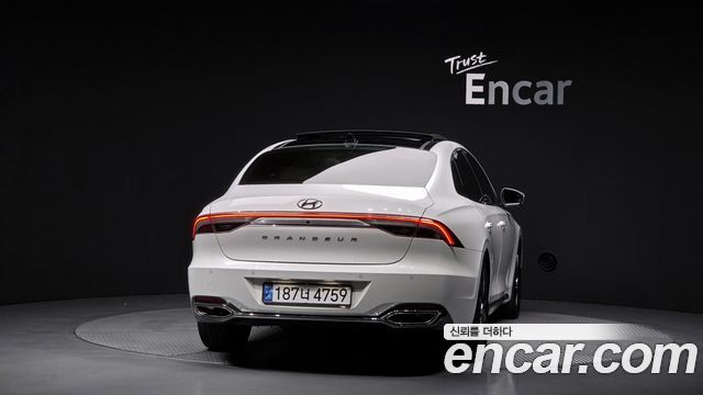 Hyundai Grandeur из Кореи Encar