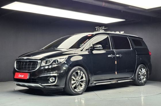 Kia Carnival 9-seater Noblesse — пробег 236 013 км — фото 1 из 5
