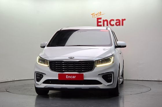 Kia Carnival Gasoline 9-Seater Noblesse Special — пробег 77 584 км — фото 3 из 5