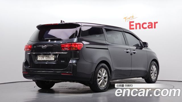 Kia Carnival из Кореи Encar