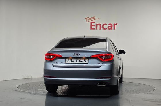 Hyundai Sonata LPI Premium Special — пробег 203 625 км — фото 4 из 5