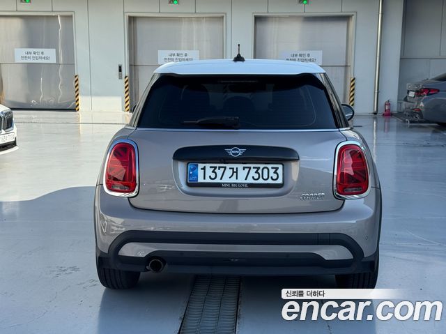 Mini Cooper Classic Third Generation — пробег 21 453 км — фото 4 из 5