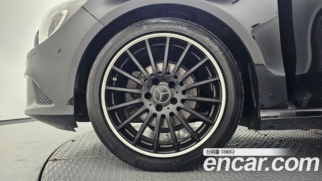 Mercedes-Benz CLA-Class CLA200 CDI 4MATIC — пробег 183 085 км — фото 5 из 5