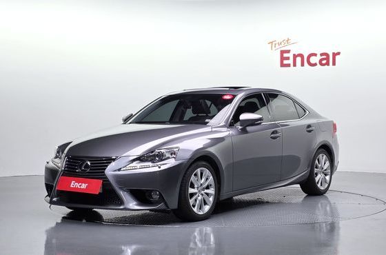 Lexus IS Supreme XE30 — пробег 90 001 км — фото 1 из 5
