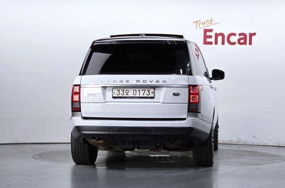 Land Rover Range Rover 4.4 SDV8 AB DIESEL — пробег 214 021 км — фото 4 из 5