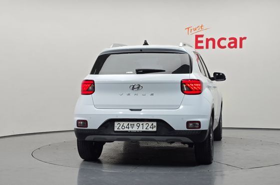 Hyundai Venue 1.6 Modern — пробег 54 024 км — фото 4 из 5