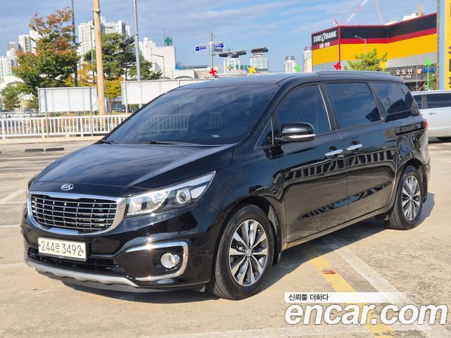 Kia Carnival из Кореи Encar