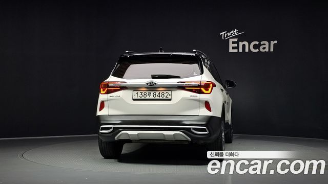 Kia Seltos из Кореи Encar