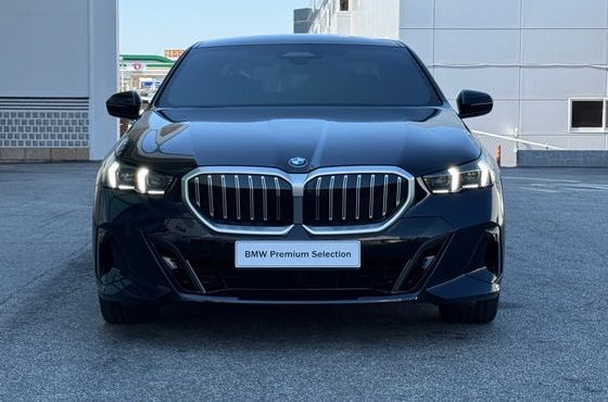 BMW 5-Series 520i M Sport — пробег 17 471 км — фото 3 из 5
