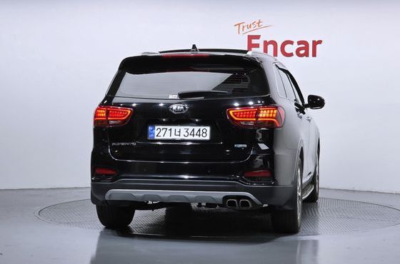 Kia Sorento Diesel 2.0 2WD Nobesse Special — пробег 113 656 км — фото 4 из 5