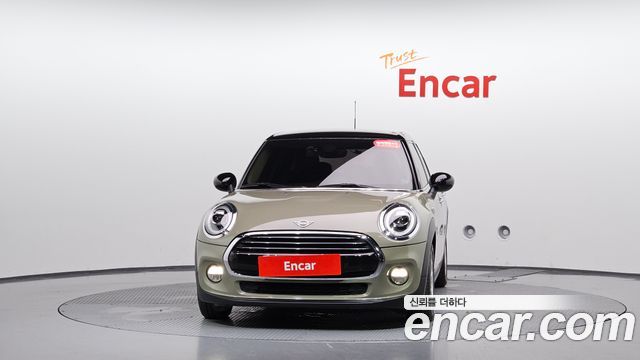 Mini Cooper 5Door Standard 3rd — пробег 84 803 км — фото 3 из 5