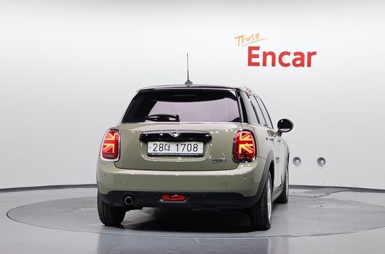 Mini Cooper 5Door Standard 3rd — пробег 84 803 км — фото 4 из 5