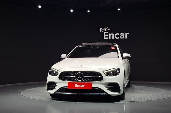 Mercedes-Benz E-Class E350 4MATIC AMG Line — пробег 83 290 км — фото 3 из 5
