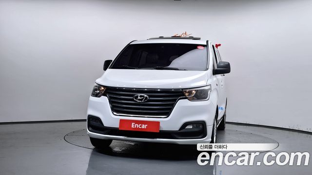 Hyundai Starex Wagon 11-Seater Modern — пробег 57 991 км — фото 3 из 5