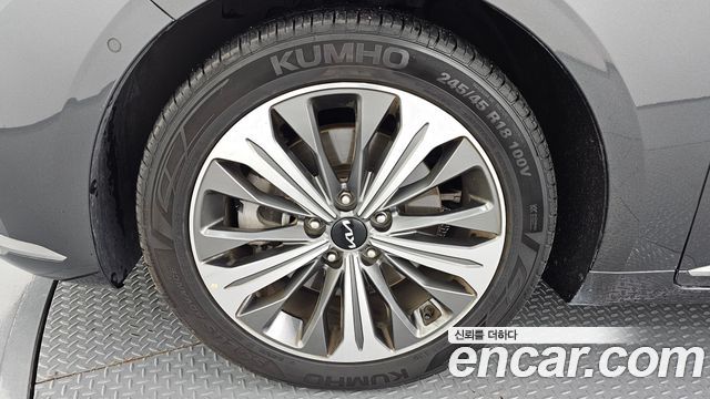 Kia K8 из Кореи Encar