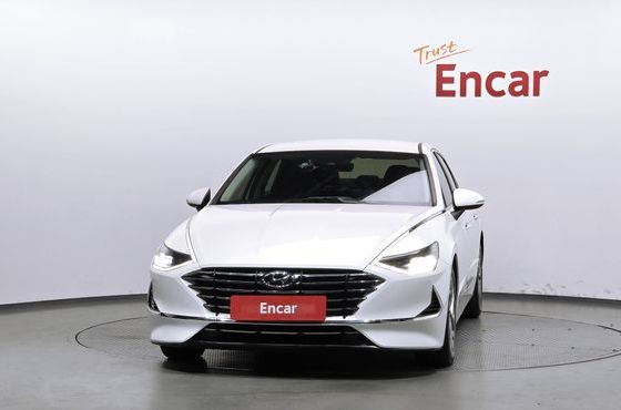 Hyundai Sonata 2.0 Premium — пробег 140 427 км — фото 3 из 5