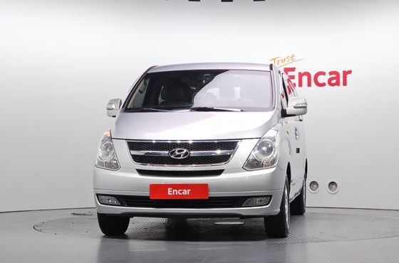 Hyundai Starex 12-Seater Wagon CVX Deluxe — пробег 97 956 км — фото 3 из 5