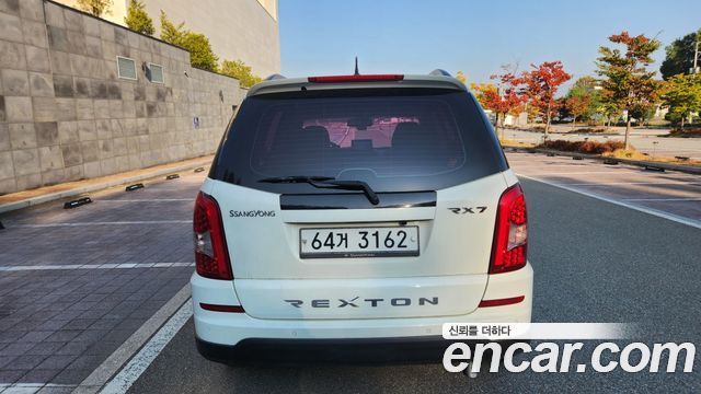 Ssangyong Rexton из Кореи Encar